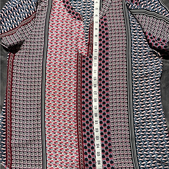 Van Heusen Blouse - Picture 5 of 6